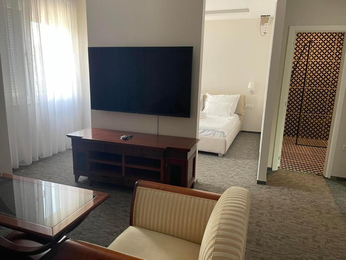 Šabac Hotel Cataleya מראה חיצוני תמונה