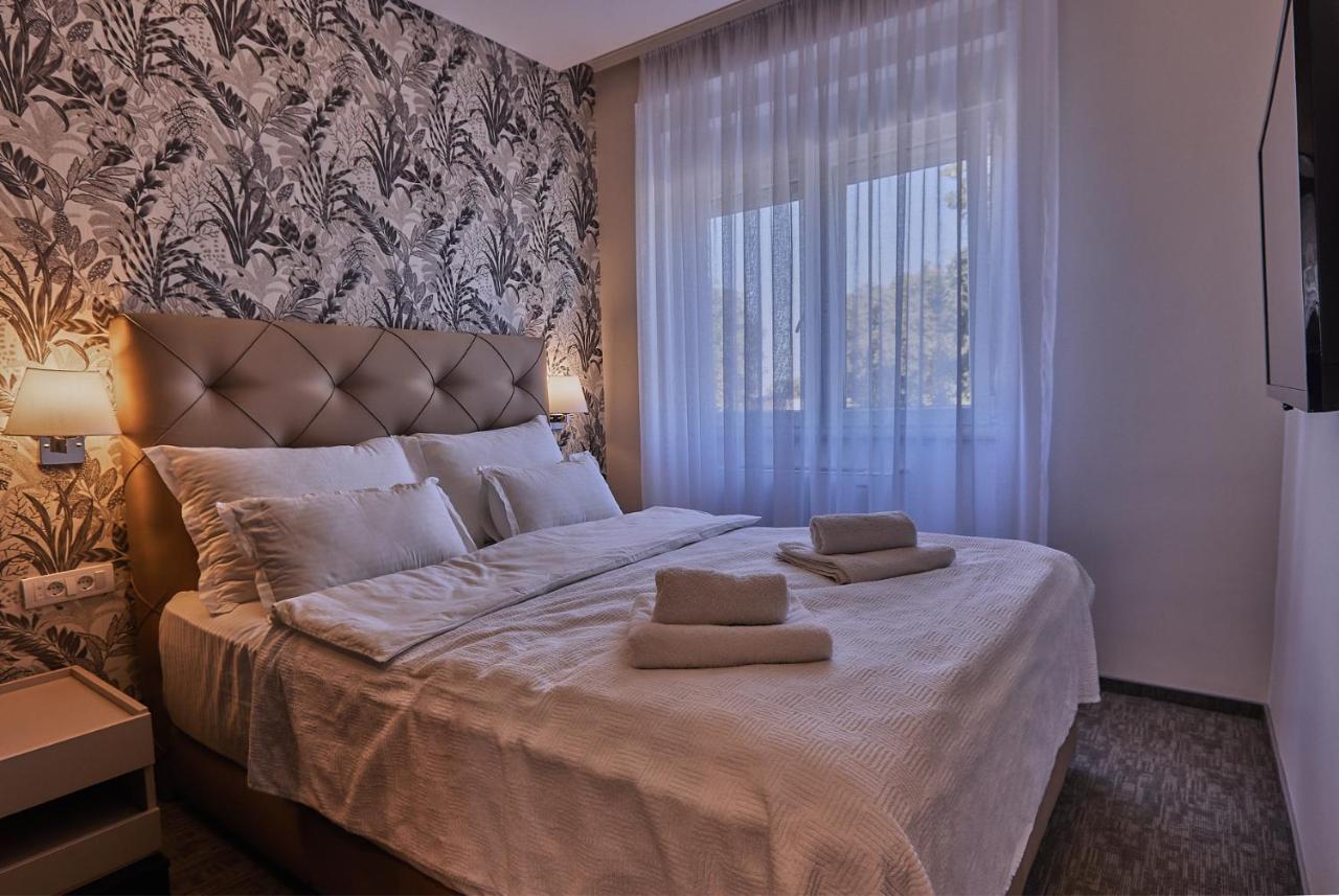 Šabac Hotel Cataleya מראה חיצוני תמונה