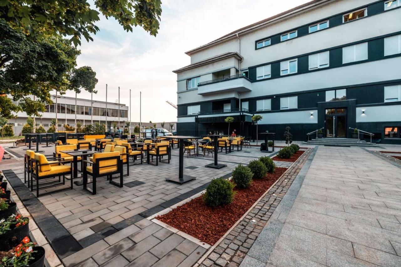 Šabac Hotel Cataleya מראה חיצוני תמונה