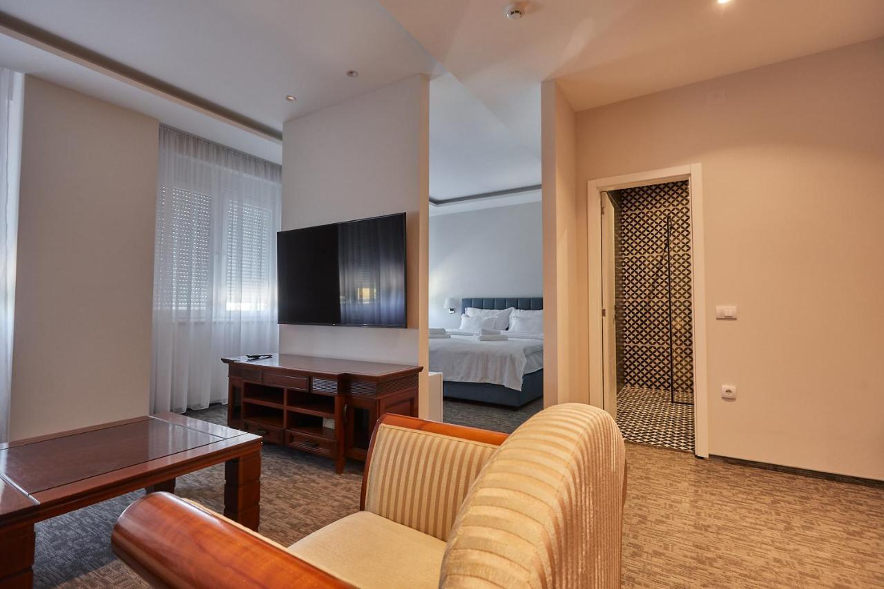 Šabac Hotel Cataleya מראה חיצוני תמונה