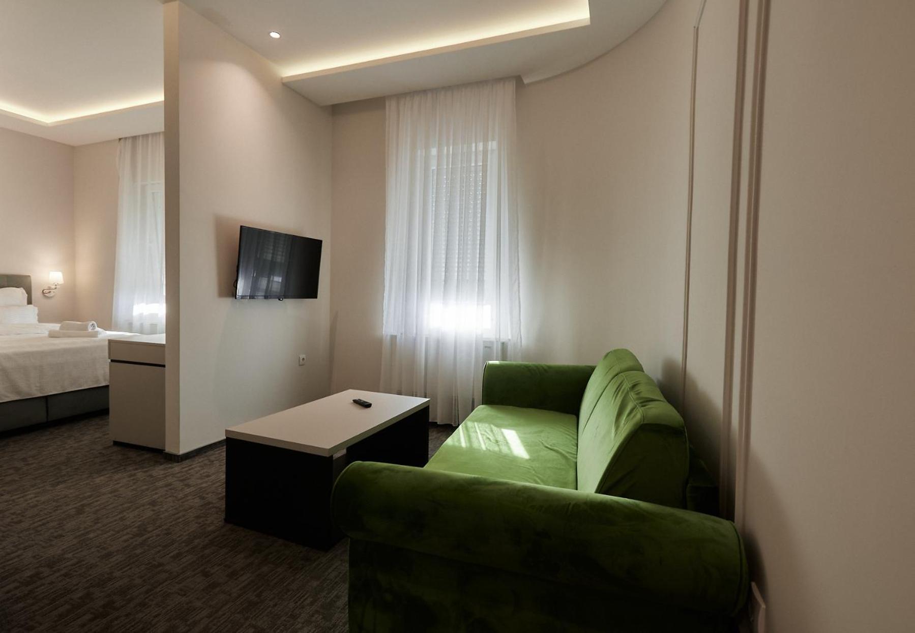 Šabac Hotel Cataleya מראה חיצוני תמונה